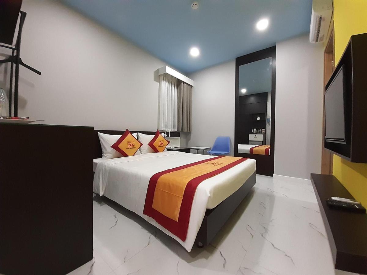 เดอะ ซิกซ์ โฮเต็ล Hotel โฮจิมินห์ซิตี้ ภายนอก รูปภาพ
